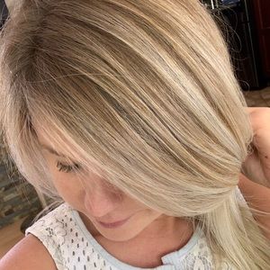 Meet your Posher, Yuliya